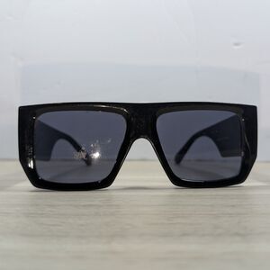 VIE Black Oversized Square Sunglasses Retro Fashion Frames